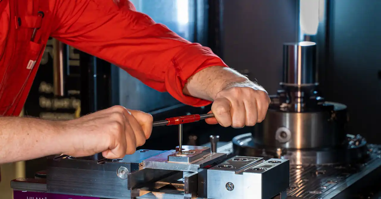 CNC İşleme Nedir En Yaygın 6 CNC Makinesi