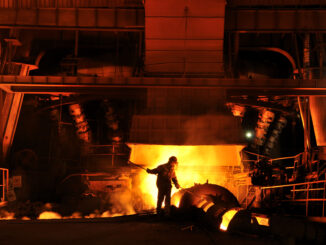 Çin, küresel çelik üretimini Nisan'da yine düşürdü
