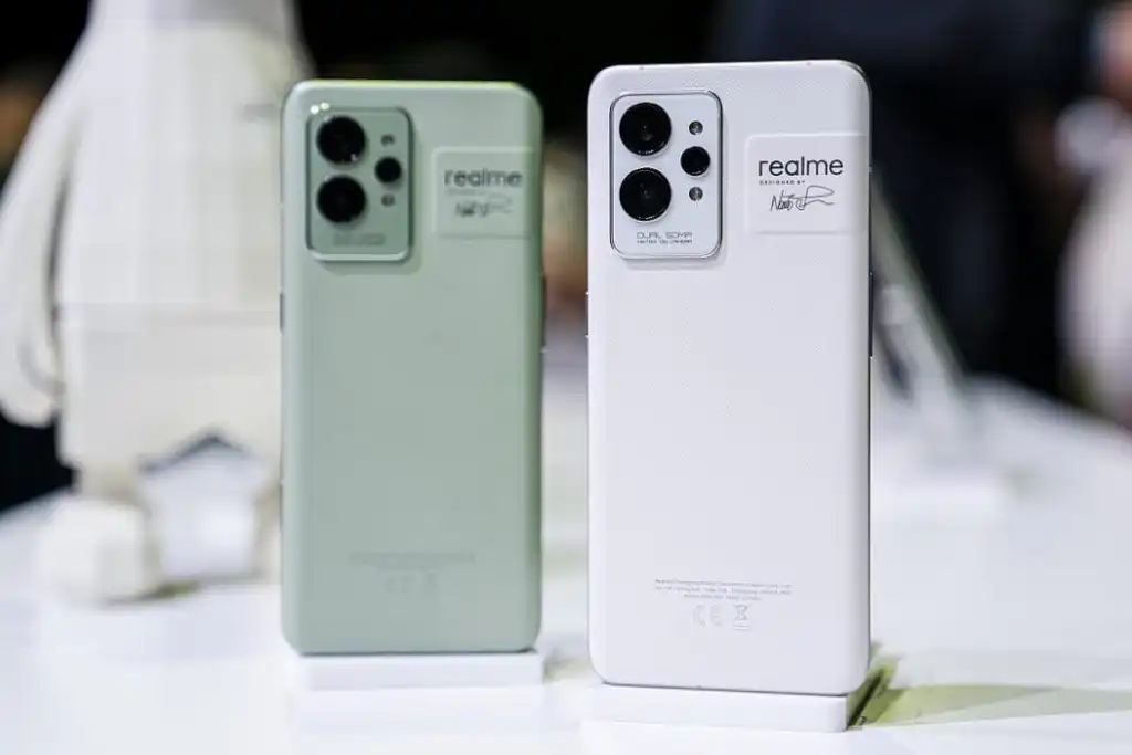 Fiyat Performans Telefon - Realme GT 2