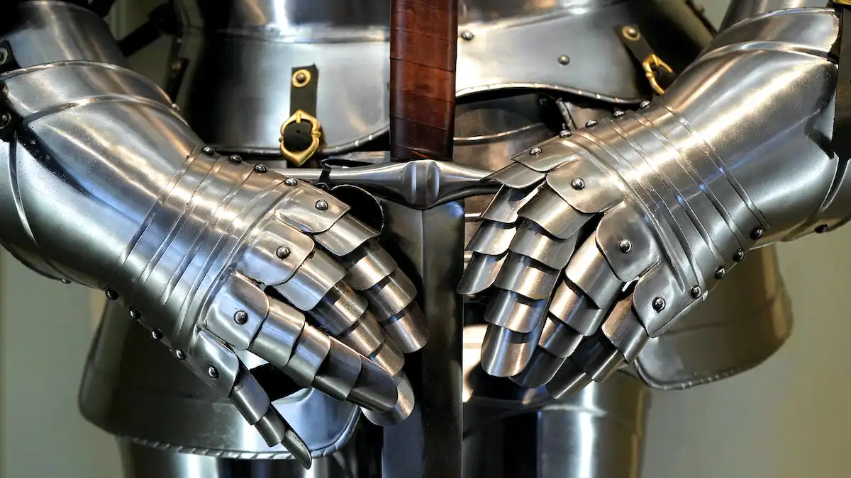 Alüminyum & Paslanmaz Çelik Metal İmalatı İçin Hangisi Daha İyi
