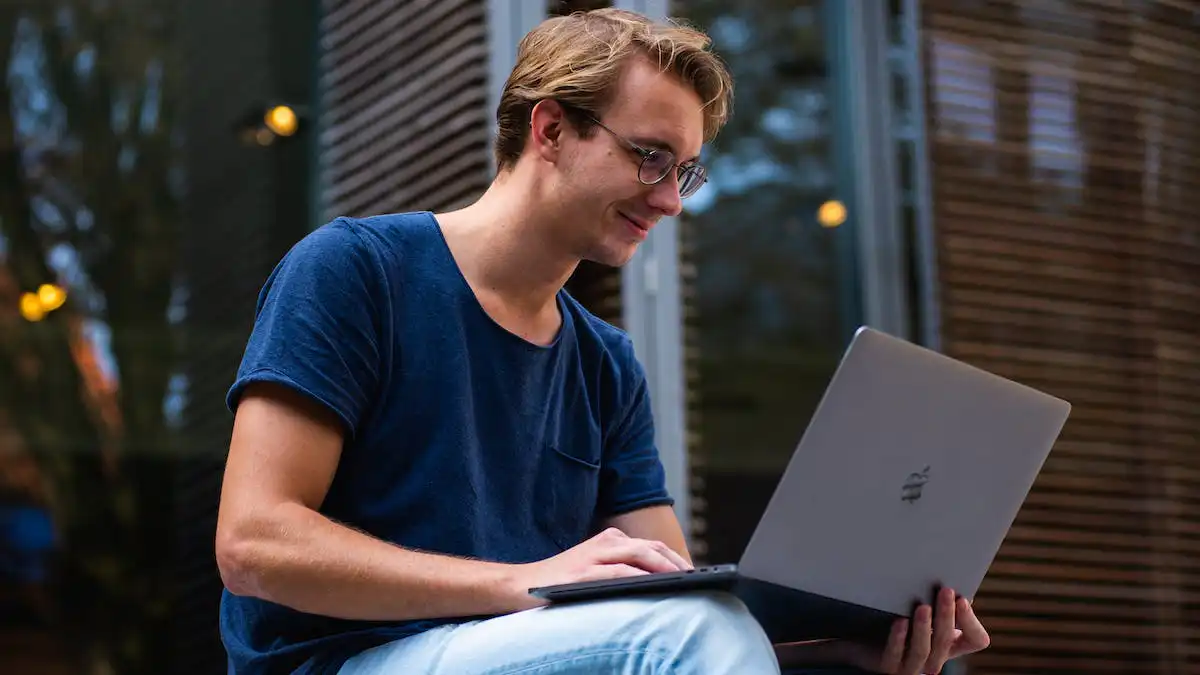 AutoCAD internetsiz çalışır mı