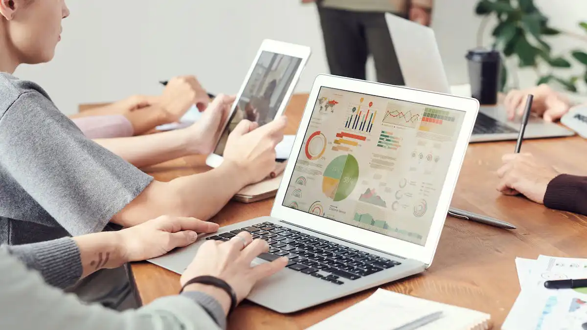 Best budget laptop for data analysis
