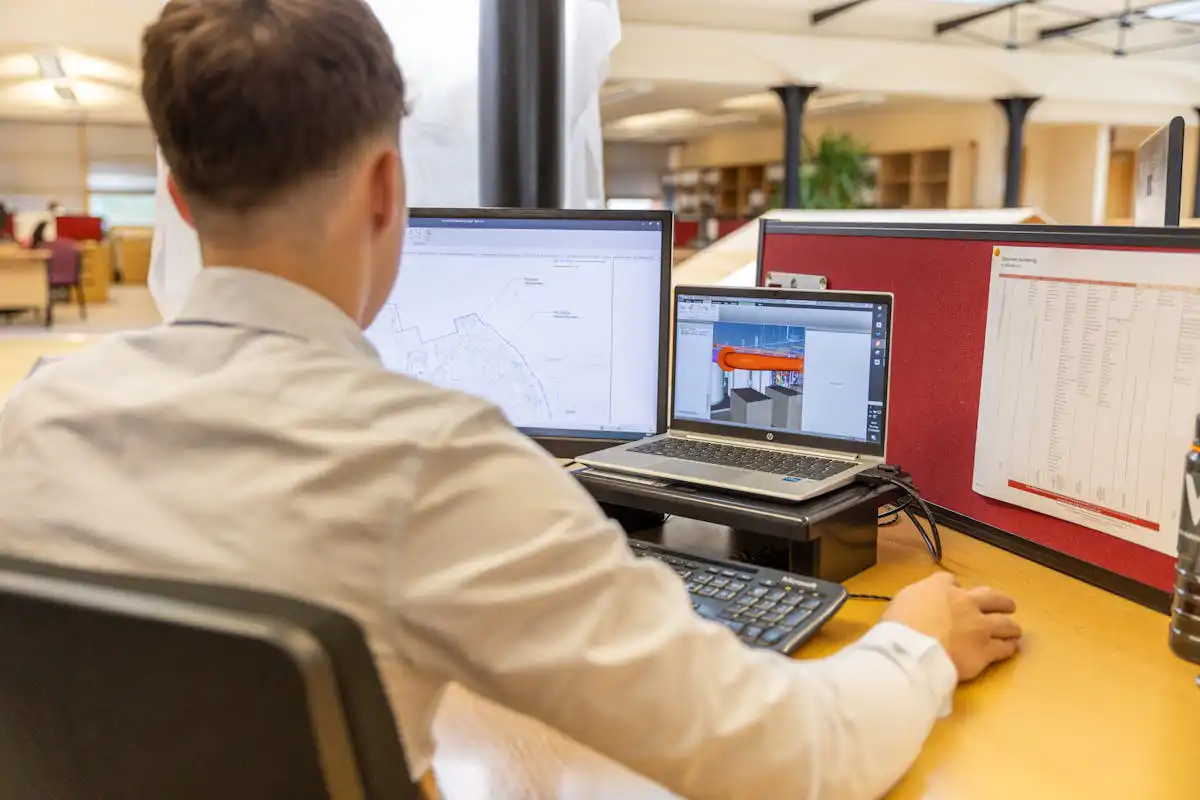 Sac Metal Tasarımı İçin En İyi 5 CAD Yazılımı